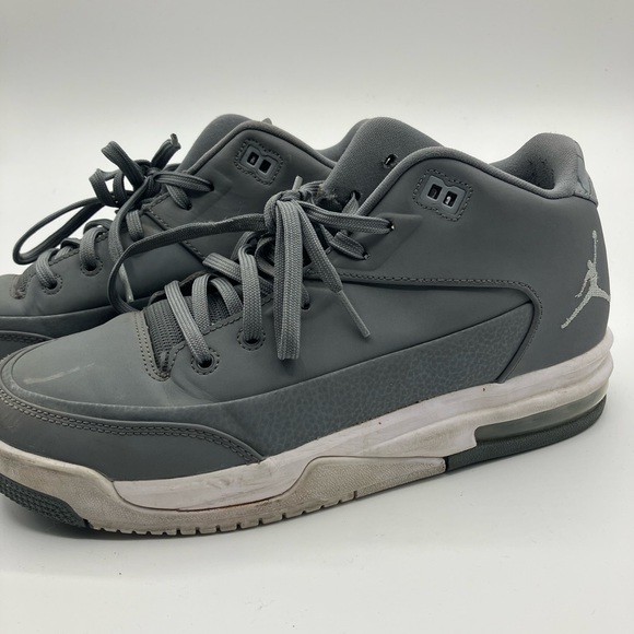 Nike Jordan Flight Origin 3 Boys Youth Basketball Sneakers Size 6.5Y - Picture 2 of 10